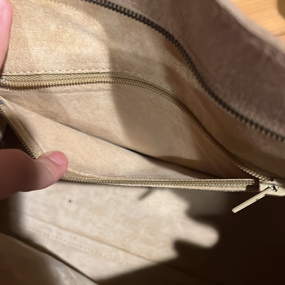 tan hammitt bag - Picture 6 of 7